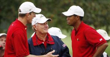 Tiger Woods e Jim Furyk
