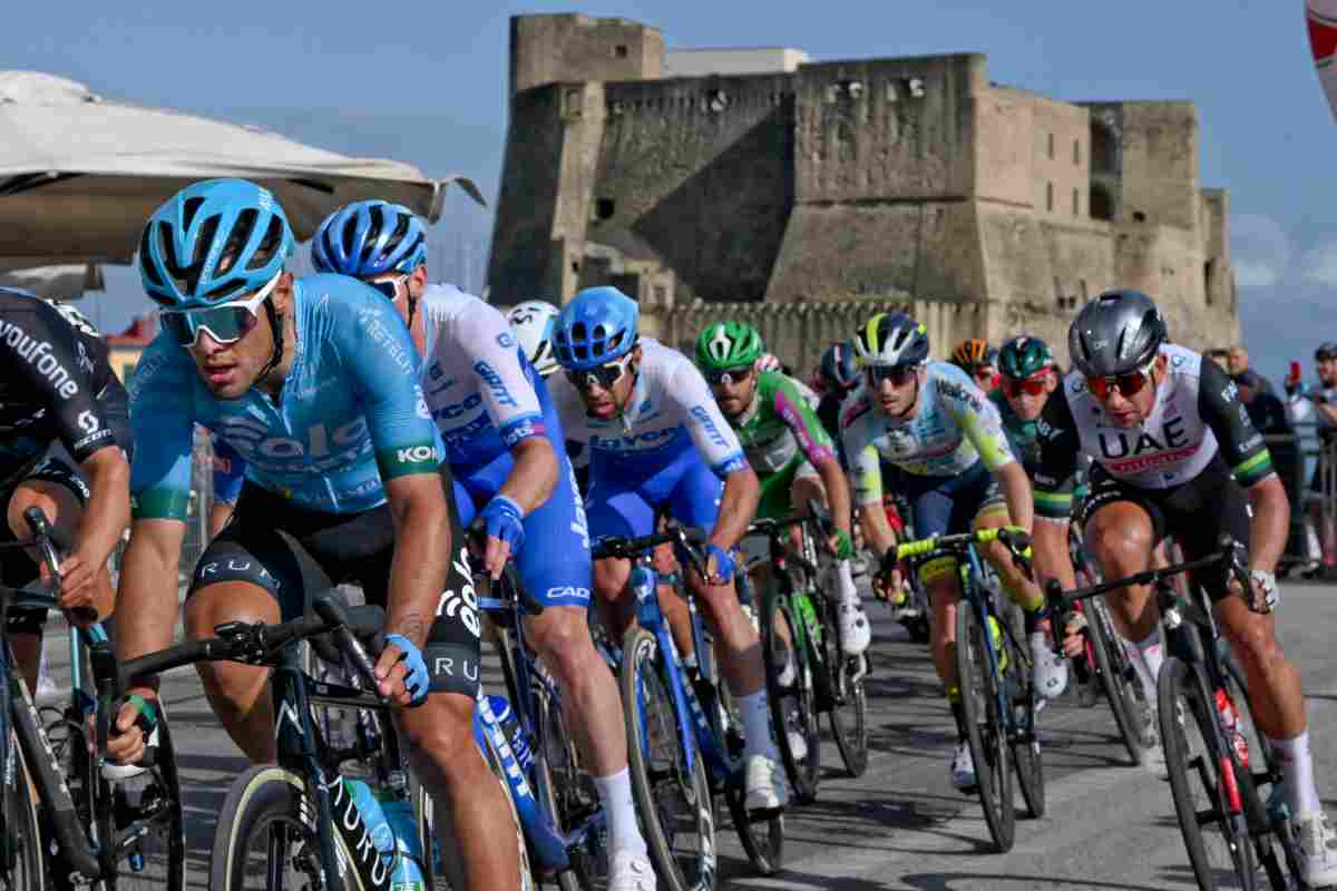 Ciclismo, annuncio che lascia di sasso