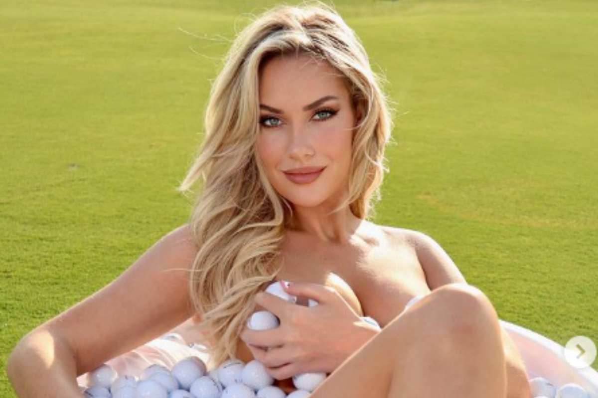 Paige Spiranac bellezza da calendario