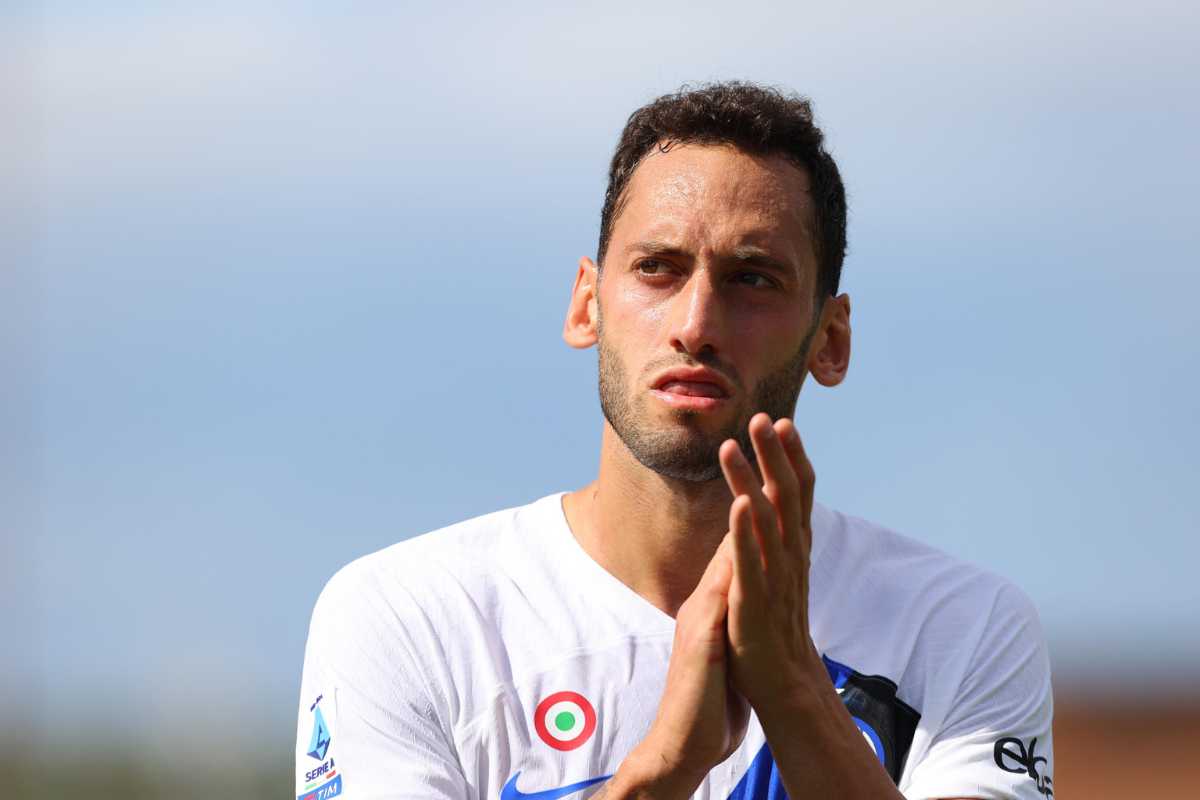 Hakan Calhanoglu, annuncio shock