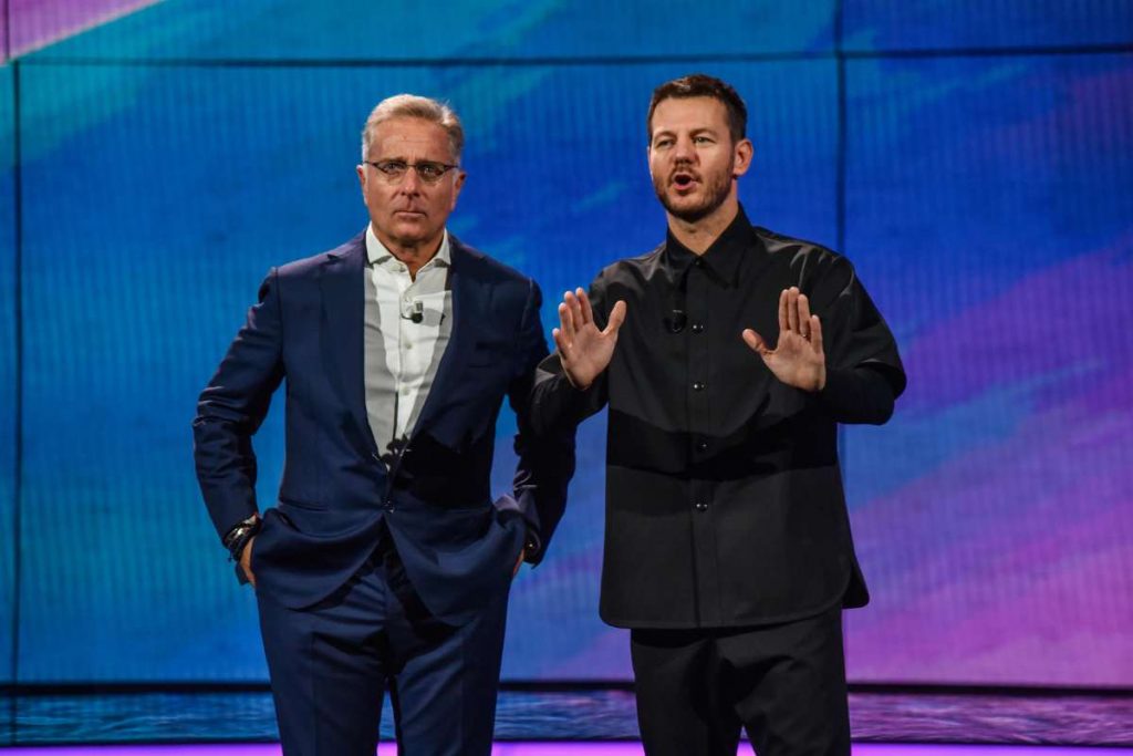 Prossimo conduttore Sanremo 2025 sarà ancora un'interista