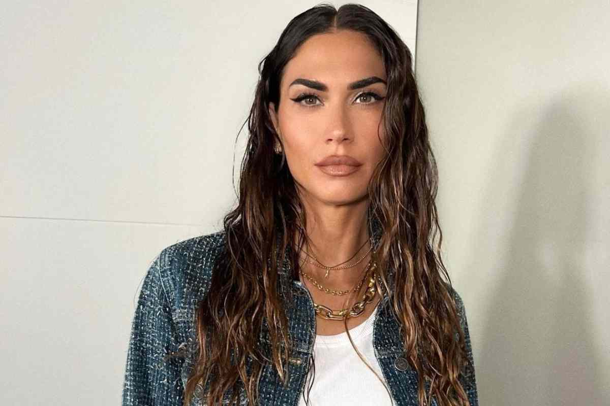 Melissa Satta supersexy alla Milano Fashion Week