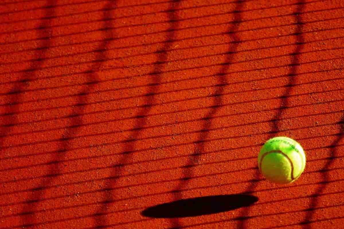 Scandalo nel tennis: squalifica per scommesse