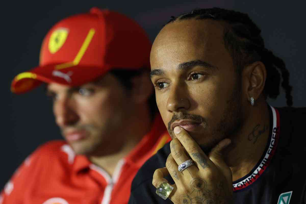 Hamilton Ferrari critica Alan Jones