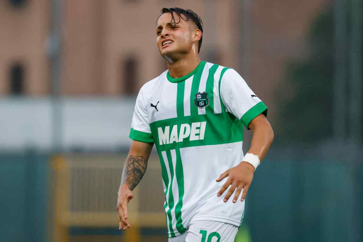 infortunio per D'Andrea, esterno del Sassuolo in prestito al Catanzaro