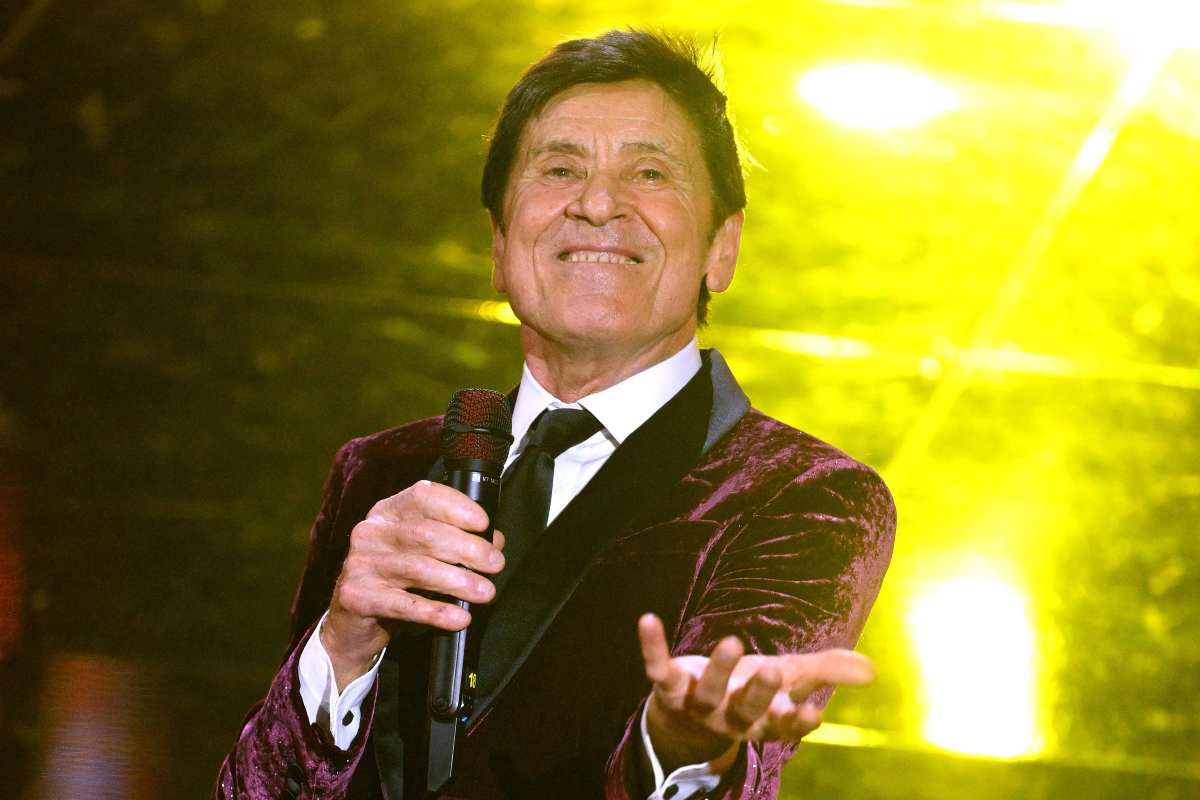 Ansia per Gianni Morandi, va in ospedale