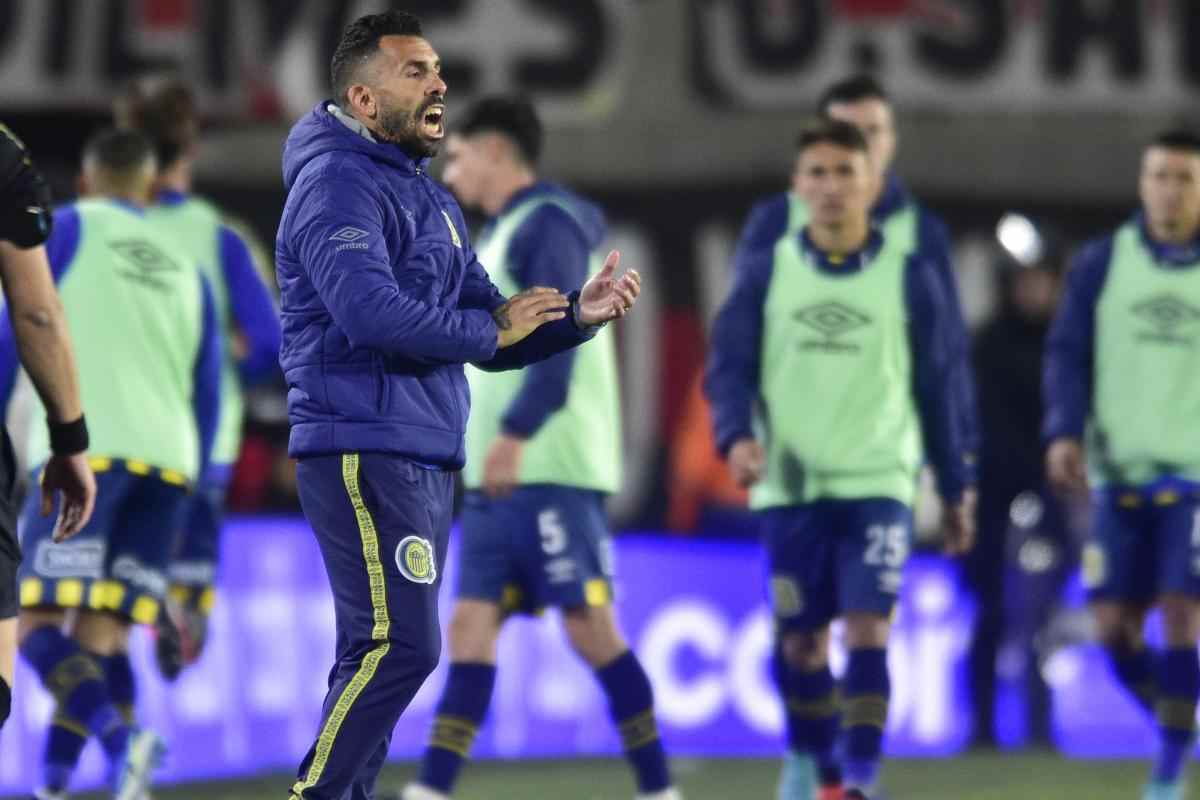 Carlos Tevez in panchina nel 2025