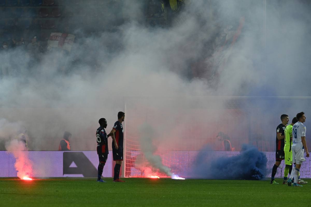 Contestazione tifosi, contro i calciatori e la società