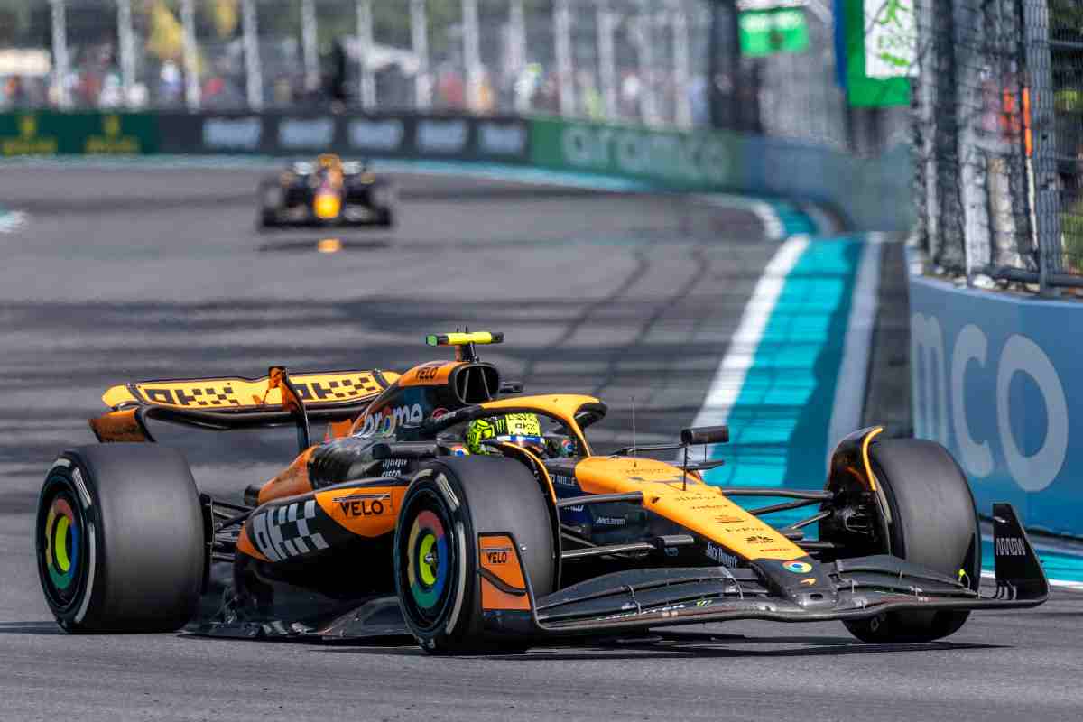 Lando Norris avvantaggiato dalla Safety Car