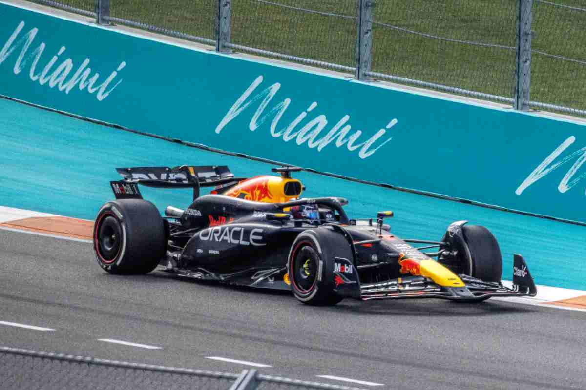 La Red Bull vuole tenere Verstappen