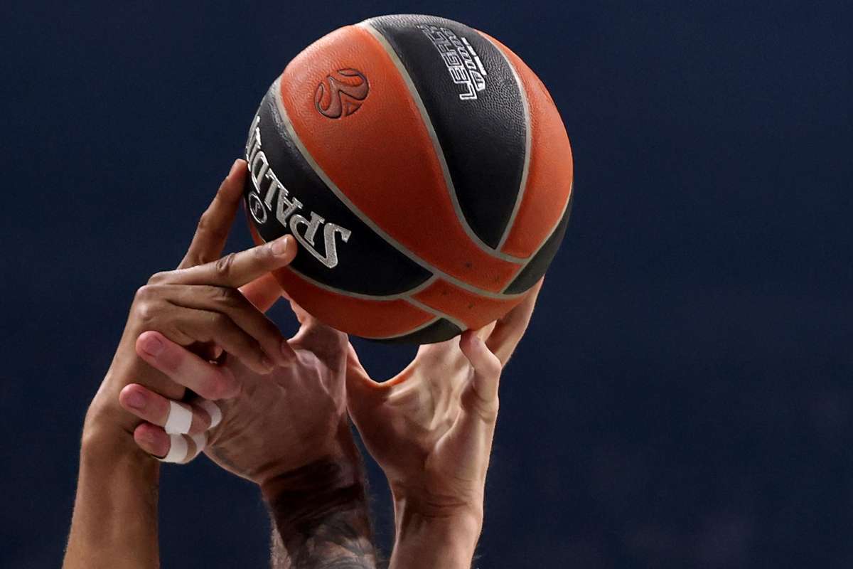 Basket in lutto