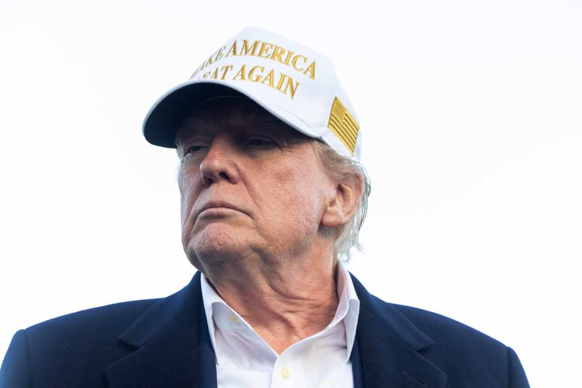 Trump con cappello