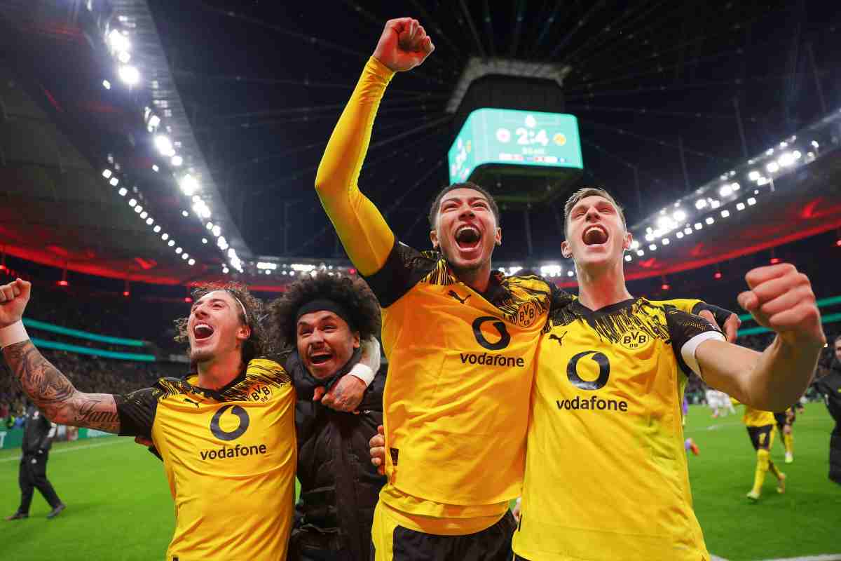 Il Borussia Dortmund esulta