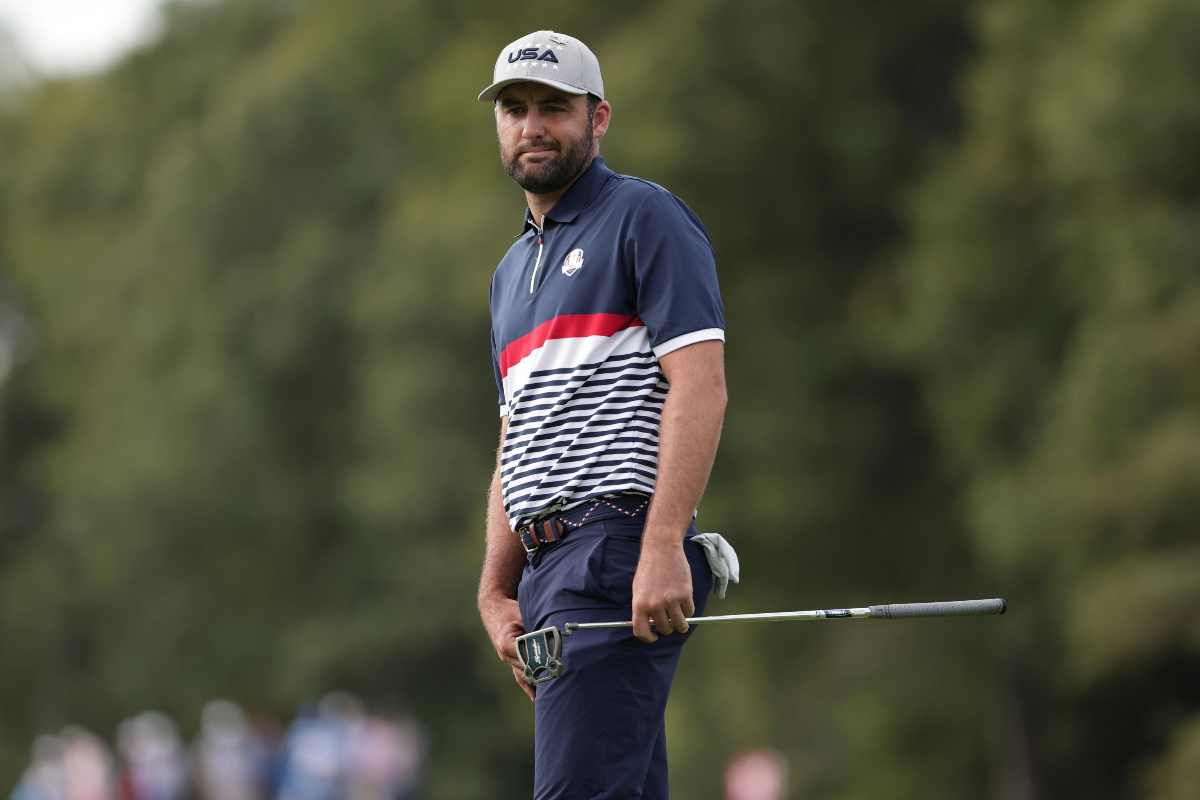 Scottie Scheffler sul campo da golf