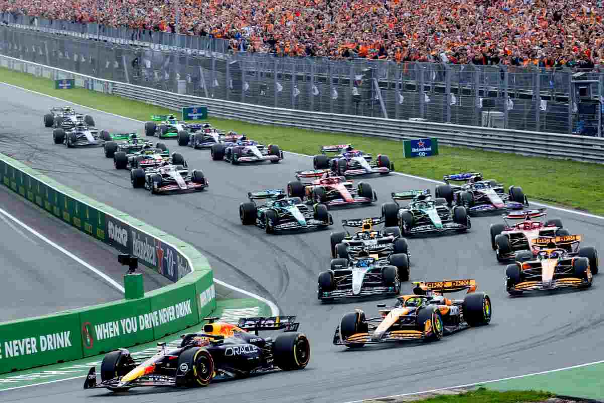 Formula 1, svolta sui motori: addio al 50/50, nel 2027 torna protagonista il termico